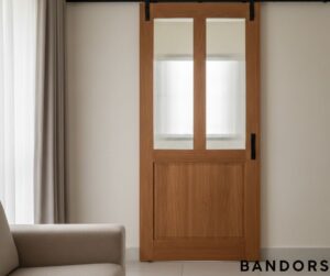 reeded glass barn door sebagai pemisah dapur basah dan dapur kering di rumah malaysia